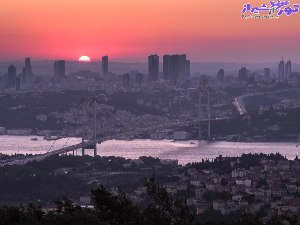 طلوع و غروب خورشید در استانبول